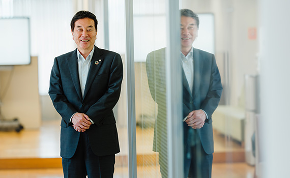 代表取締役社長 楠本 薫
