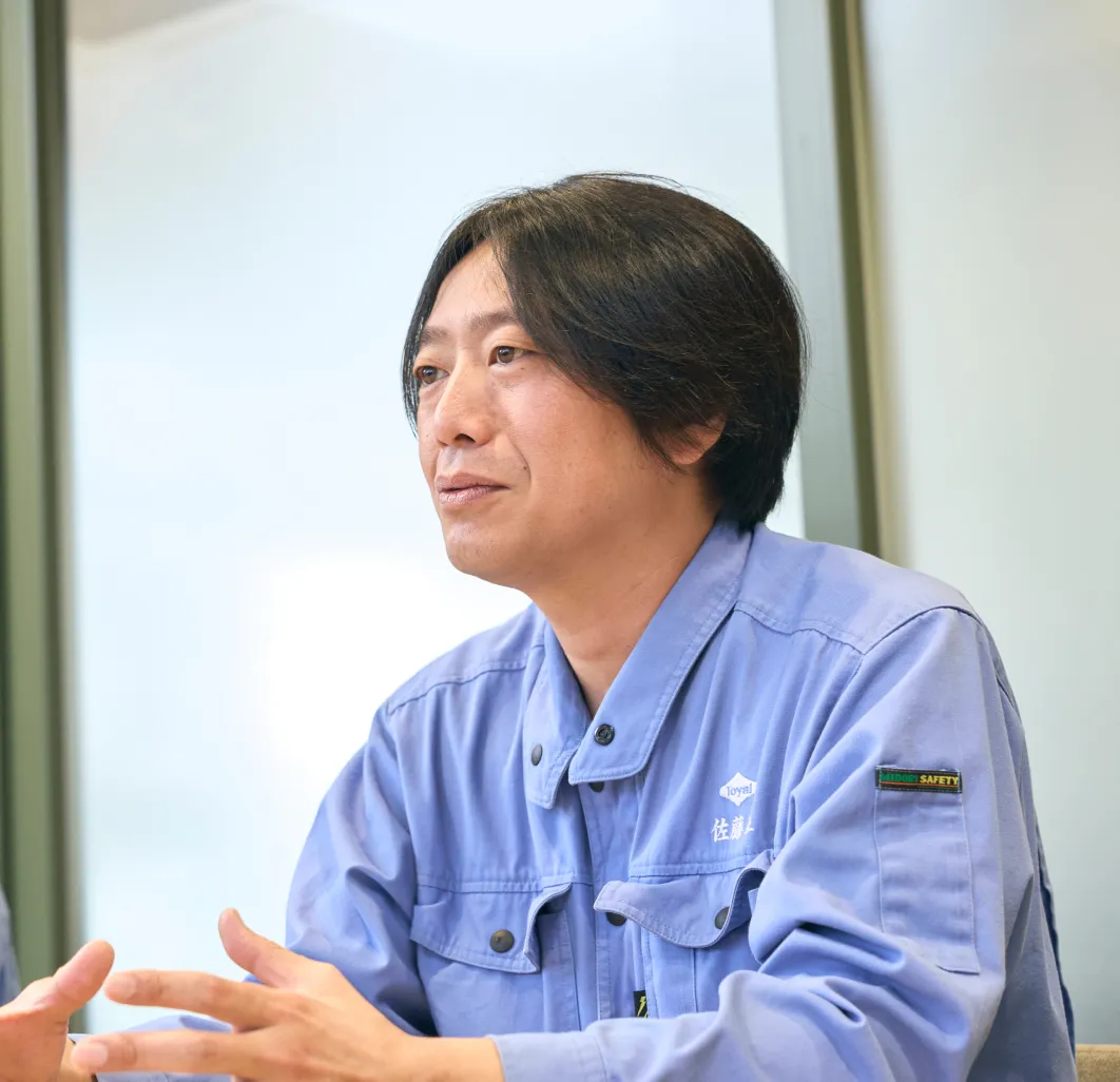 黒は進化できるのか？見た目と機能のジレンマ
