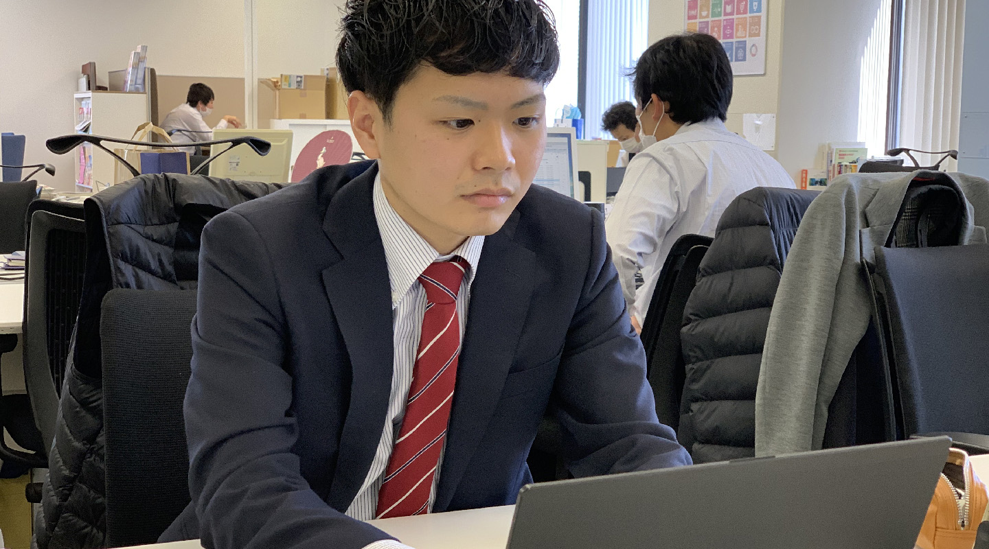 経理　福田 有季也